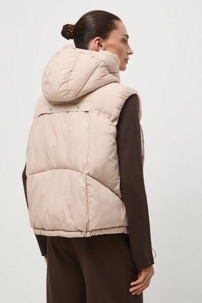 жилет. Изображение 3