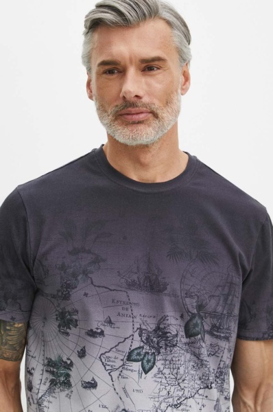 футболка. Изображение 3