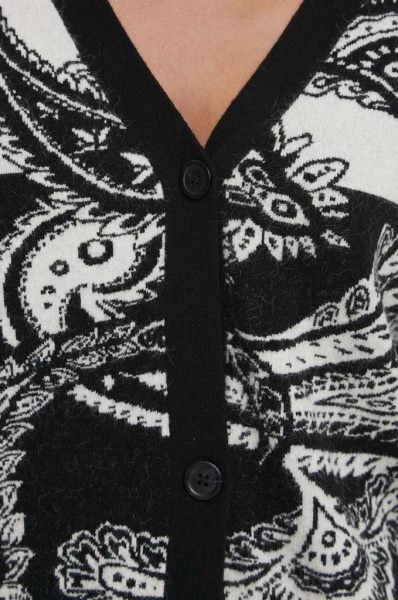 кардиган. Изображение 1