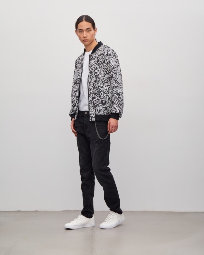 бомбер. Изображение 5