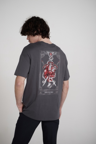 футболка. Изображение 1