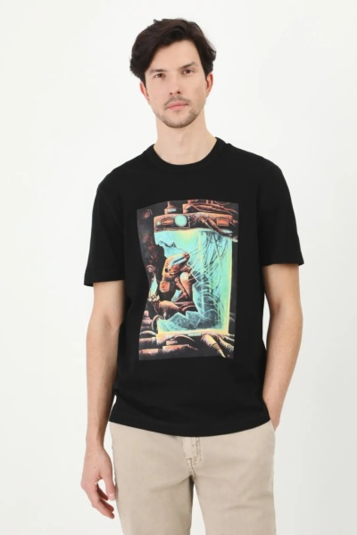 футболка. Изображение 1