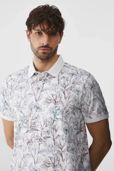 поло. Изображение 4