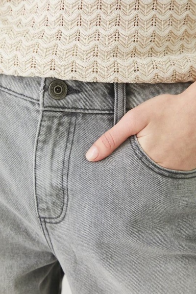 джинсы. Изображение 1