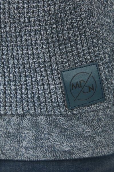 свитер. Изображение 1