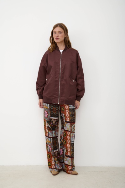 Бомбер. Изображение 1