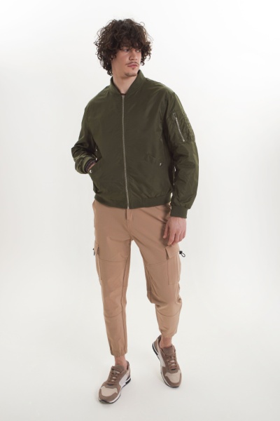 бомбер. Изображение 5