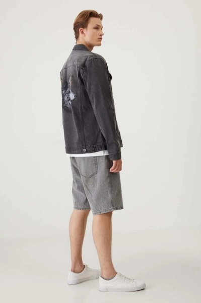 джинсовая куртка. Изображение 4