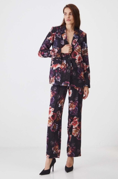 жакет. Изображение 3