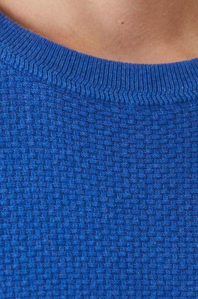 свитер. Изображение 2