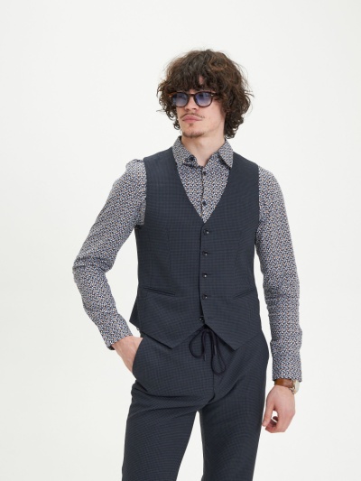 жилет. Изображение 3