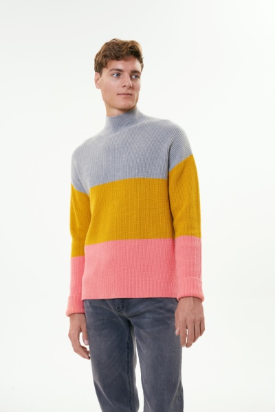 свитер. Изображение 2