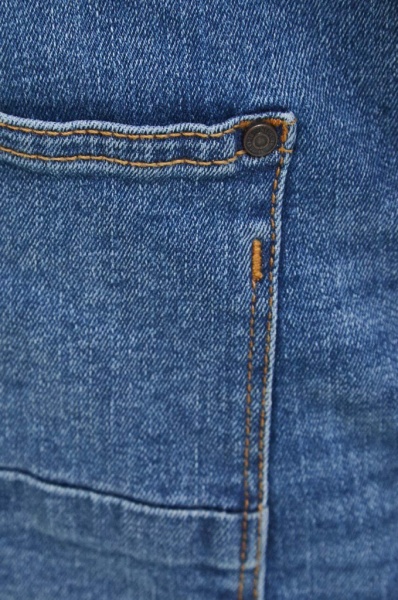 джинсы. Изображение 1